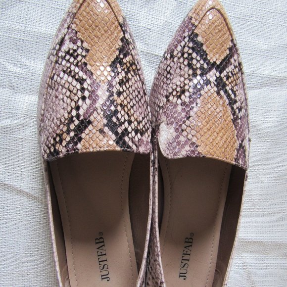 Just Fab Snakeskin Loafers, Size 8 NWOT - Picture 4 of 5